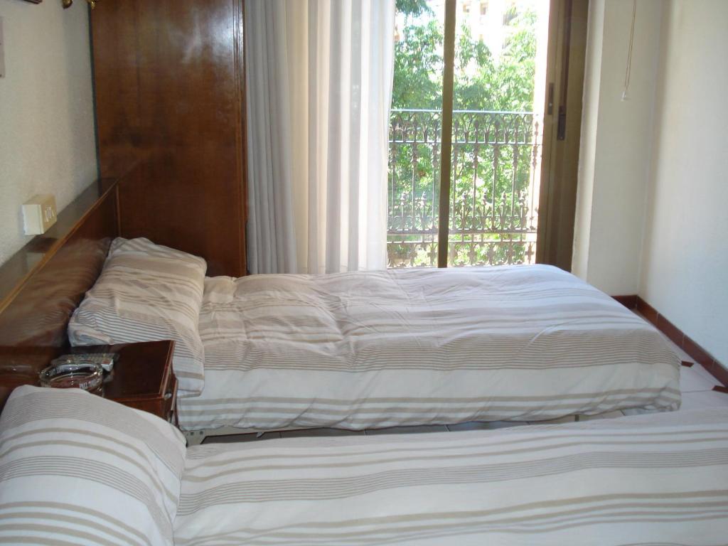 Hostel Central Zaragoza Szoba fotó