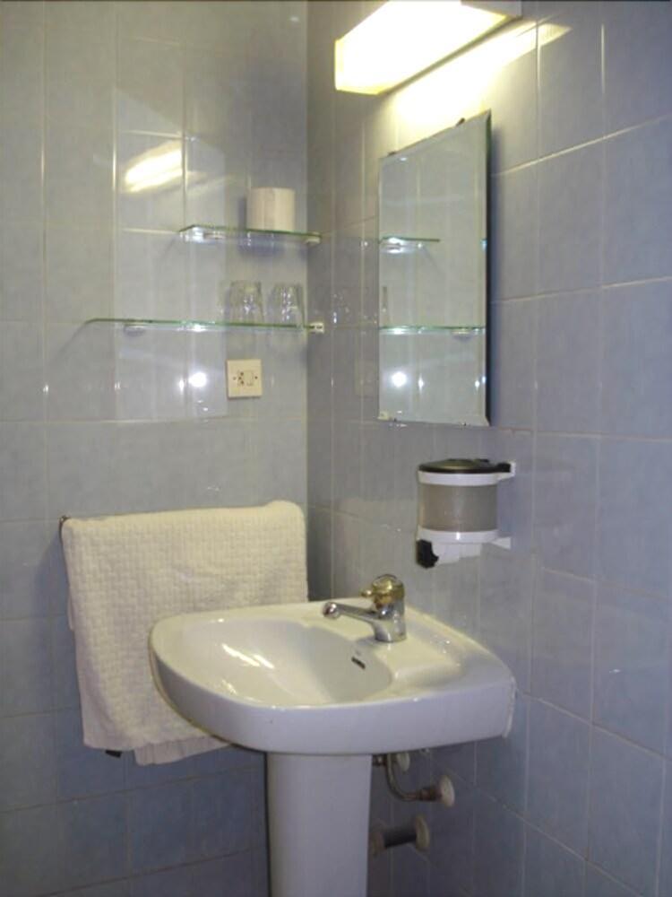 Hostel Central Zaragoza Kültér fotó